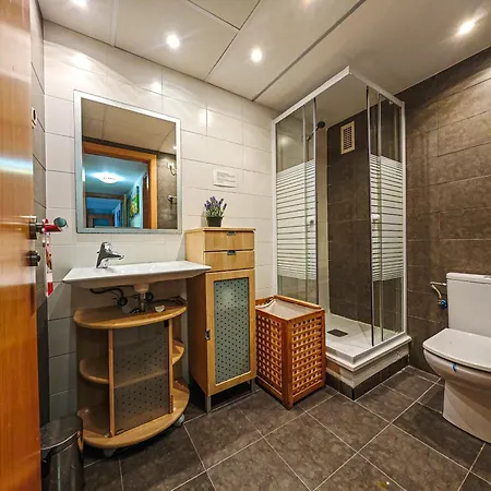 Augusta 4 D Only Families Apartment *