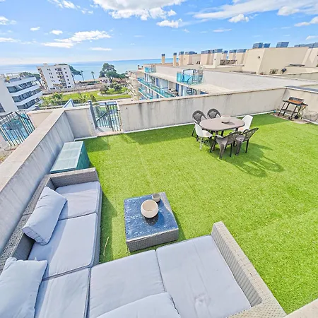 Augusta 4 D Only Families Apartment *